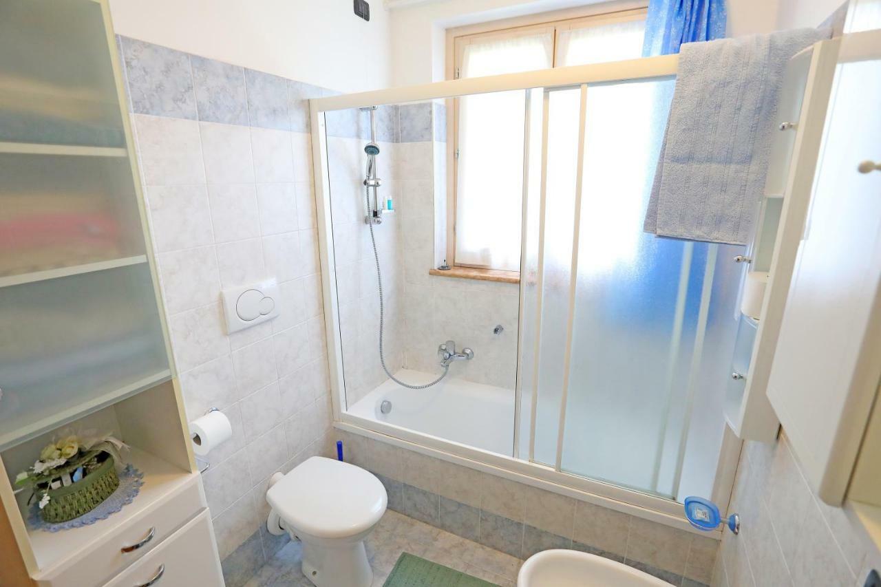 Casa Vacanze I Borghi Apartment Salionze Exterior photo